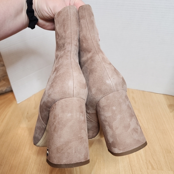 Sam Edelman 10W Suede Leather Codie Square Toe Bootie Nude Beige - Picture 16 of 16
